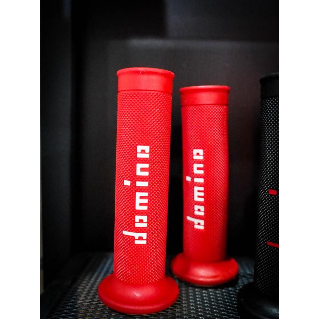 ปลอกแฮนด์ DOMINO A010สีล่าสุด ราคาเก่าก่อนปรับเป็น 990.-มีจำนวนจำกัด ใส่ได้ทุกรุ่น คละสี 🇮🇹 นำเข้าจาก italy ของแท้