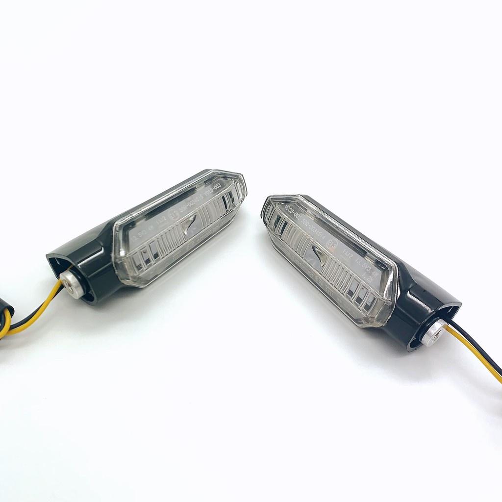 ไฟเลี้ยว หน้า-หลัง (2ดวง) ไฟสีส้ม ทรง HONDA  ใส่รถได้หลายรุ่น semspeed