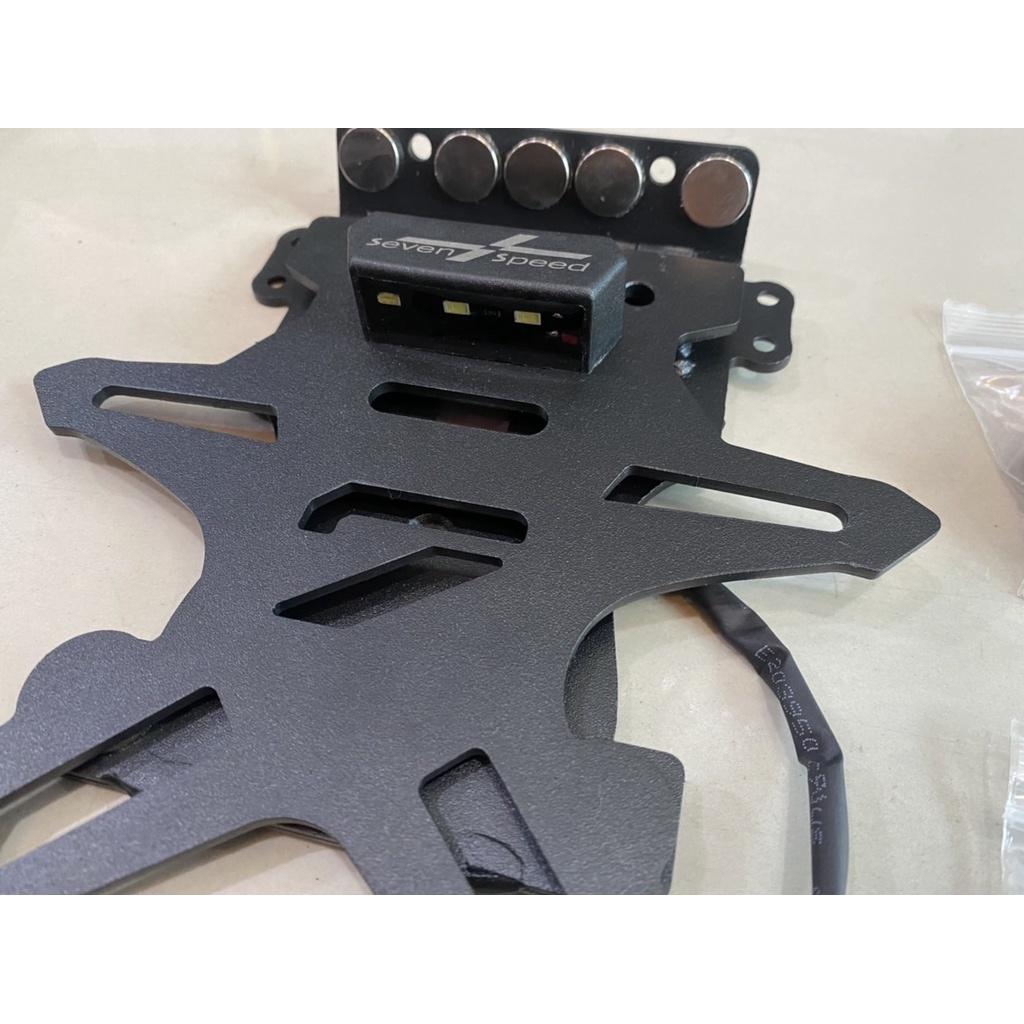 127.ท้ายสั้นแม่เหล็กพับได้ แบบมีไฟส่องป้ายทะเบียน รุน  R-3 งาน sevenspeed