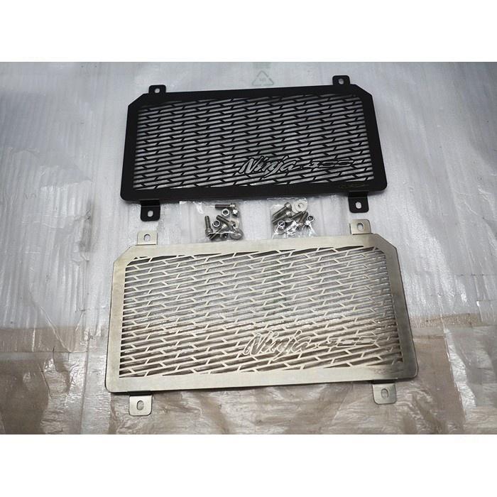 การ์ดหม้อน้ำตรงรุ่น NINJA-400 งาน Kamui คละสี*