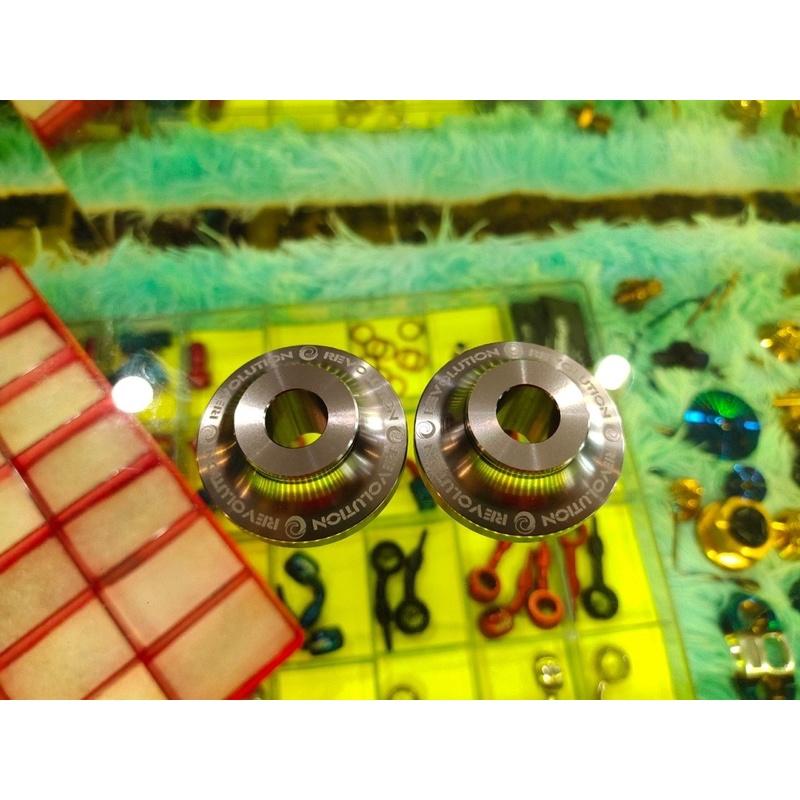 บู๊ทล้อหน้ากลึง Revolution Foza300 Forza350