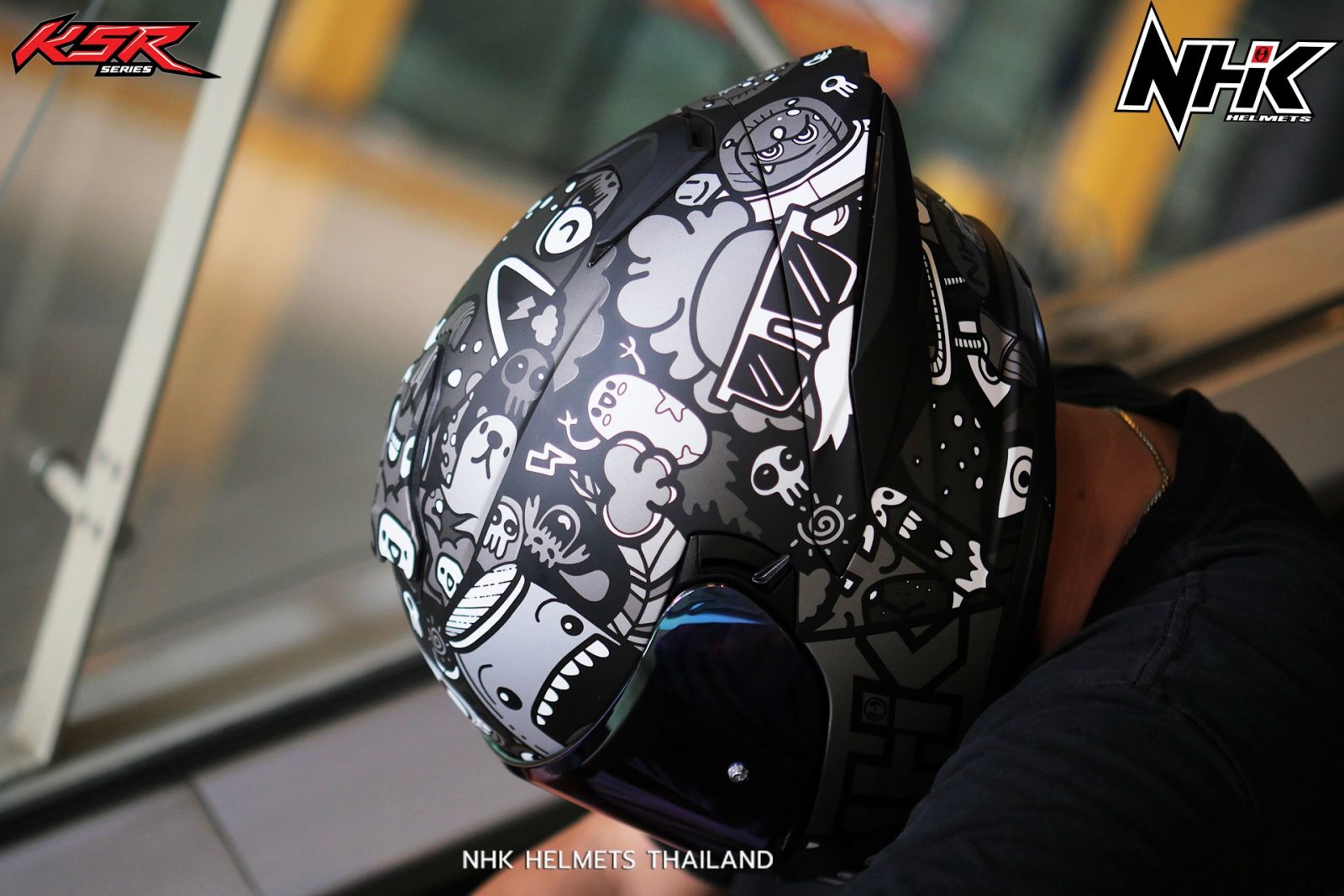หมวกกันน็อค NHK K5R Doodles Black Doff