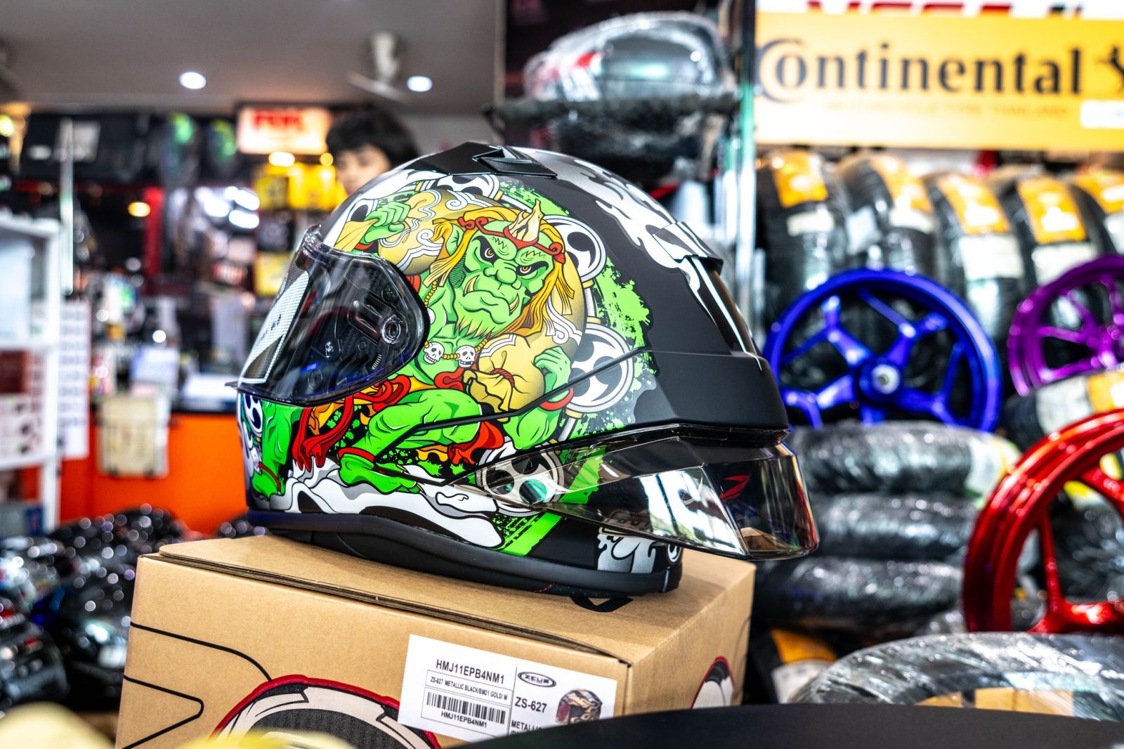 หมวกกันน็อค ZEUS ZS-826 RS Fujin Raijin BK-16 RED-BLUE แถม Spoiler สีสโมค