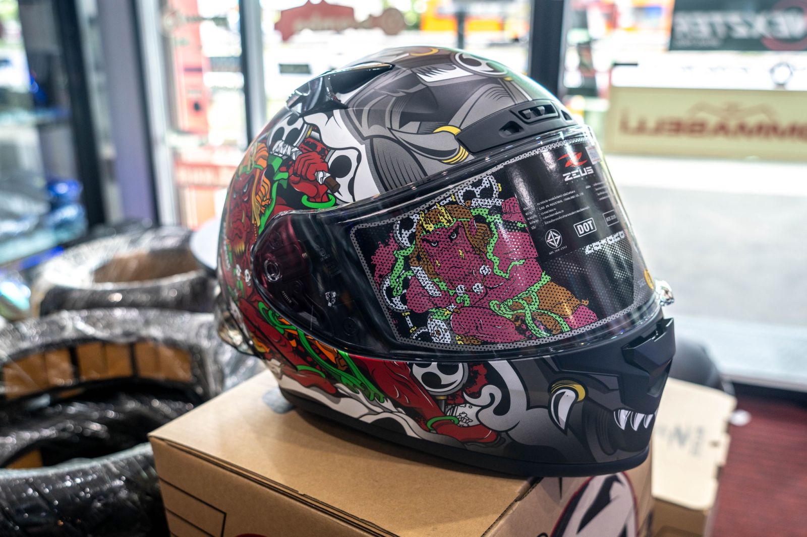 หมวกกันน็อค ZEUS ZS-826 RS Fujin Raijin BK-16 RED-BLUE แถม Spoiler สีสโมค