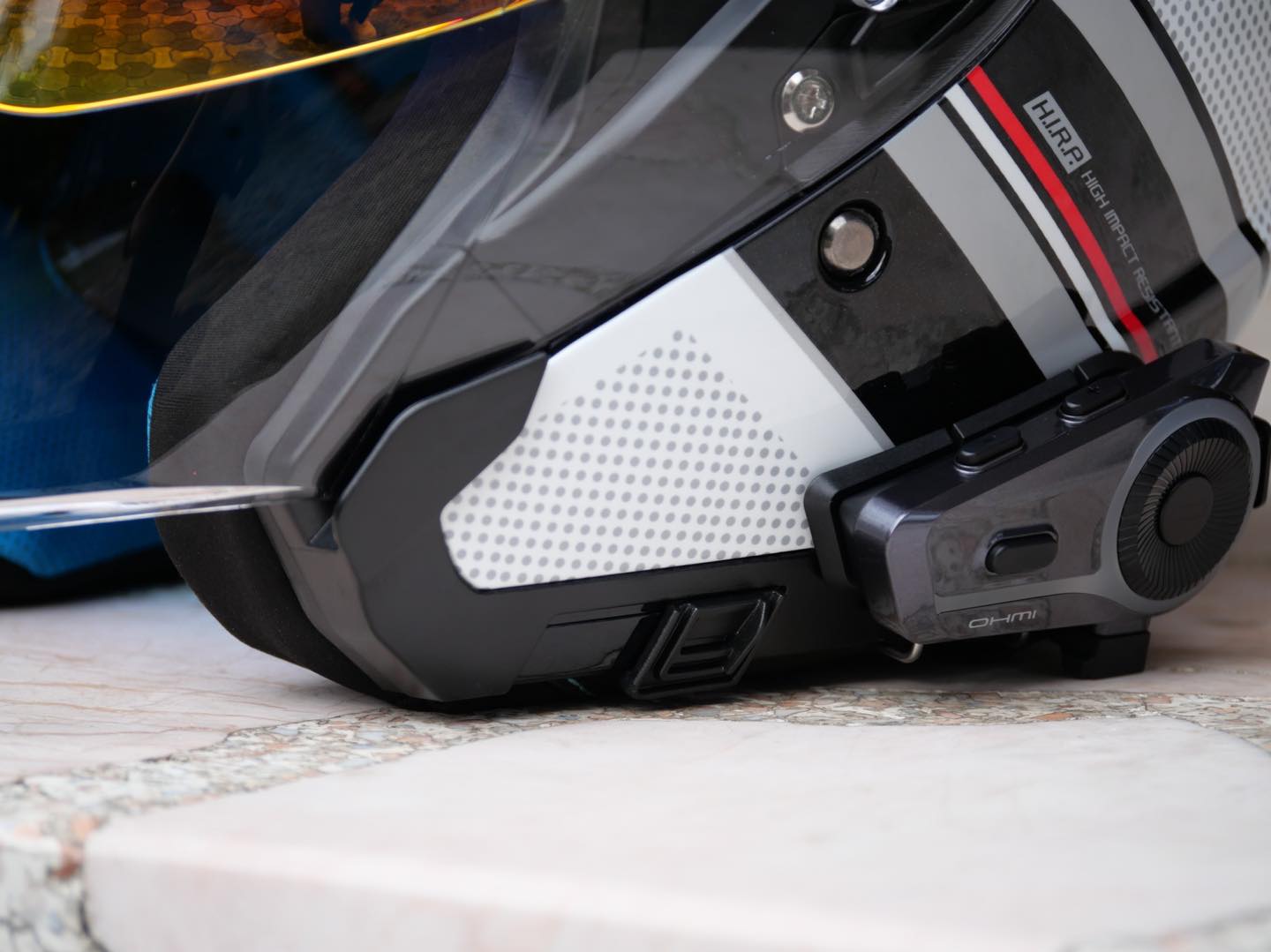 หมวกกันน็อค CYRIL R18