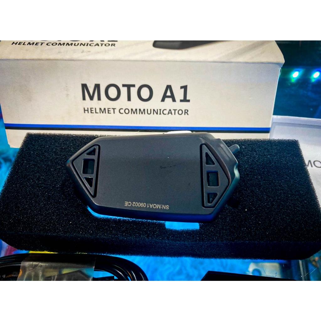 บลูทูธติดหมวก ID221 รุ่นMOTO A2  -รุ่นนี้มีไมค์ในตัวลำโพง -เสียงดี สะดวกต่อการใช้งาน -กันน้ำ -รับประกัน 1 ปี