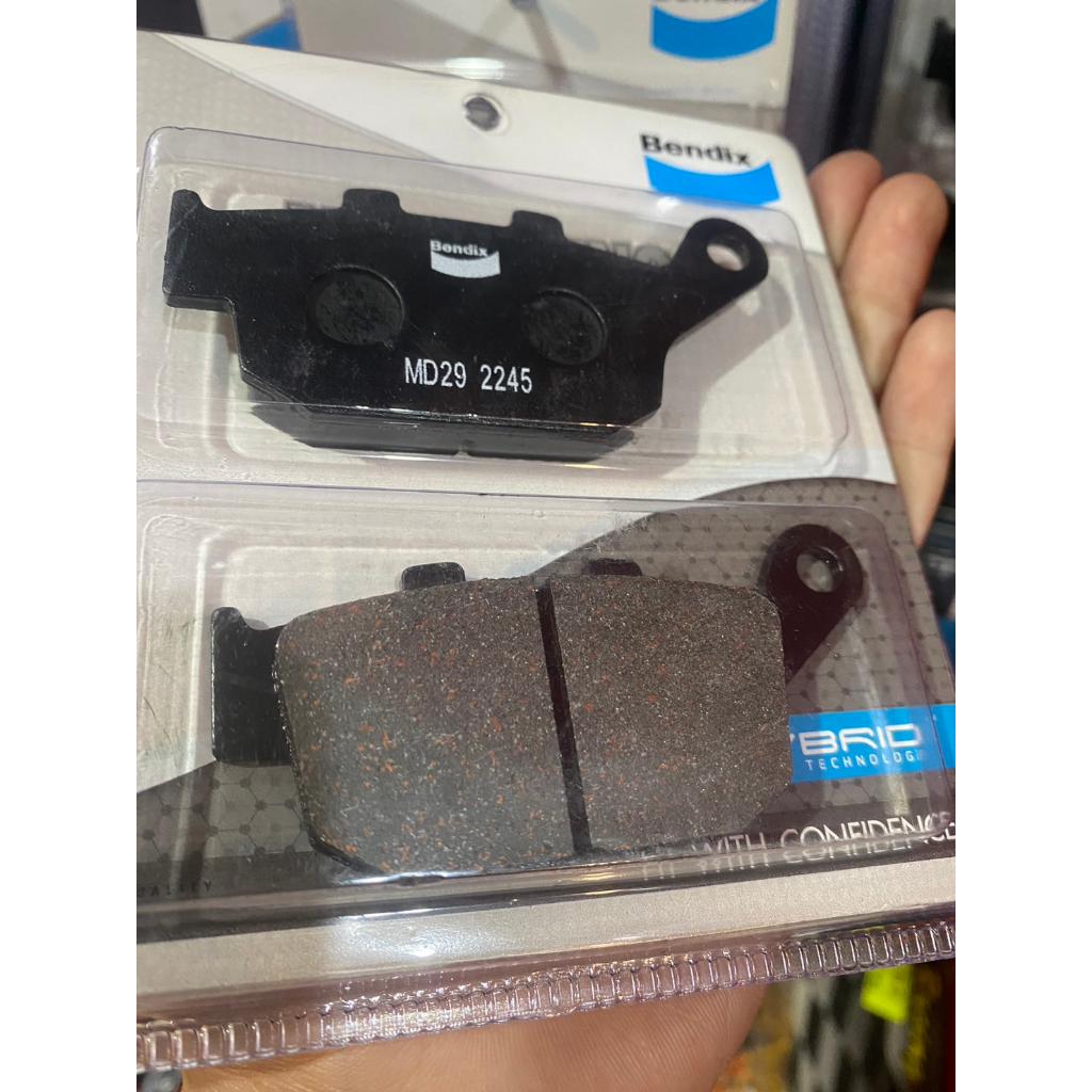 13. ผ้าเบรคหลัง BENDIX MD29 ใส่รถรุ่น CBR250  / CBR300 / CBR500 / CBR650 / X-ADV / Z800 / Z900 / Versys Y15