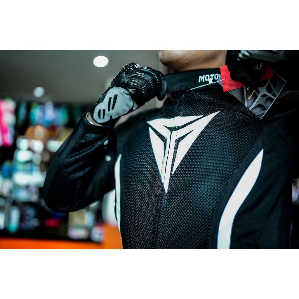 เสื้อการ์ด แบรนด์ MOTOWOLF A01