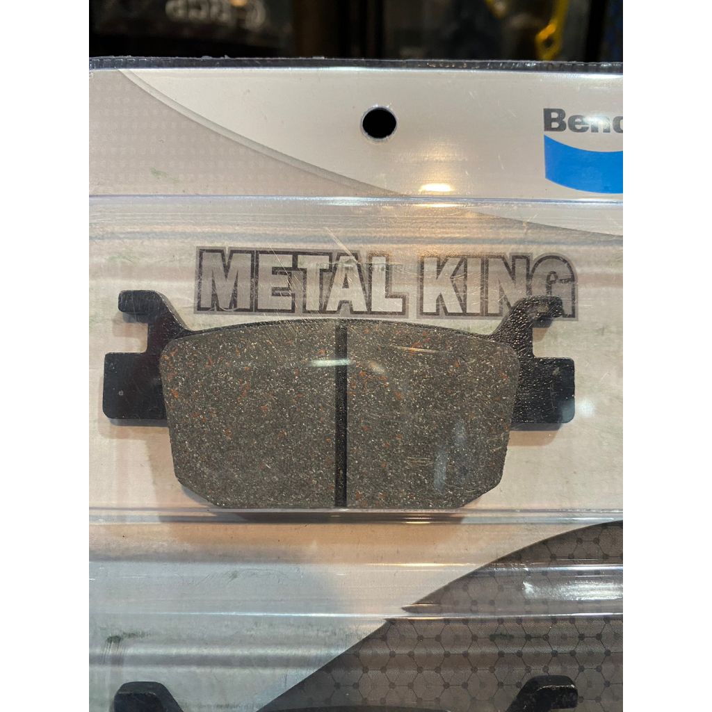 25.ผ้าเบรคหลัง BENDIX MD42 รุ่น Metal King ใส่รถรุ่น FORZA300 / Forza350 / ADV150 / PCx160 / TNT300