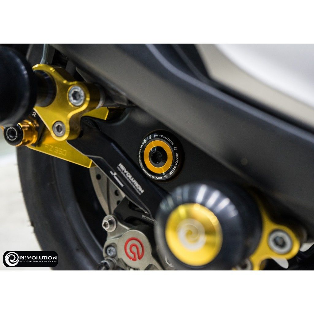 **525.ฝาปิดรูสวิงอาร์มล้อหลัง CNC (ทูโทน) REVOLUTION ADV-350, FORZA-350, X-MAX 300