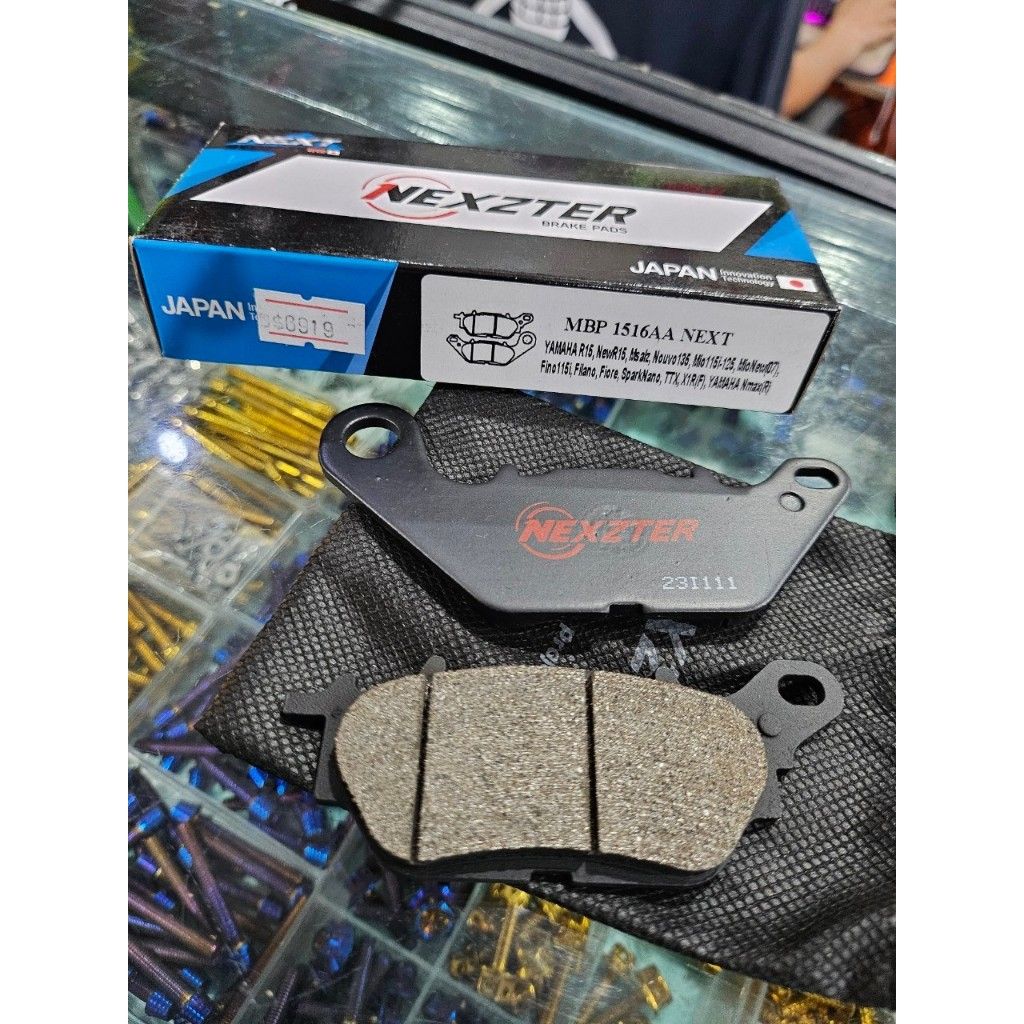 ผ้าเบรค NEXZTER 1516AA หน้า R15 / SPARK135 / MIO / FINO / M-SLAZ / NOUVO / FIORE / XSR155 / MT15.4