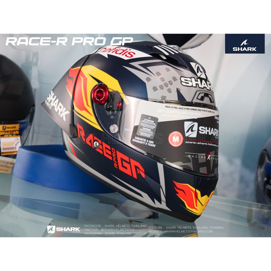 หมวกกันน็อค SHARK RACE-R PRO GP Oliveira Signature (BSW)