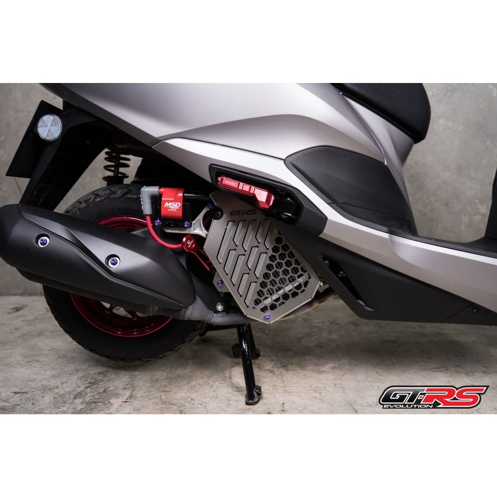 605. ตะแกรงหม้อน้ำ (สแตนเลส) GTRS ตรงรุ่น LEAD-125, CLICK-160, ADV-160