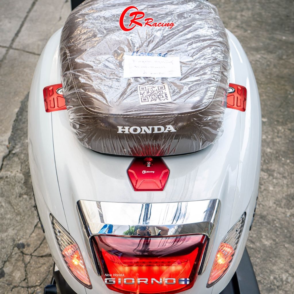 ทรงใหม่ แผ่นปิดกันตก GIORNO125 PIRANHA เวอร์ชั้นเรียบเสมอชุดสี (CR RACING)✅(027)