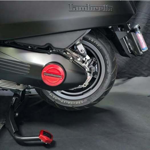 Kamui ฝาปิดแคร้ง CNC Lambretta X-300  (0381)