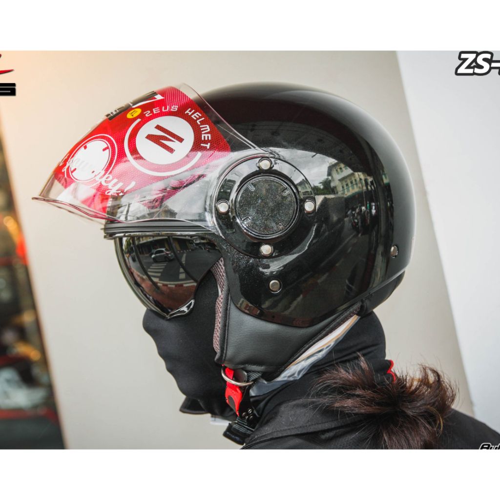 หมวกกันน็อค ครึ่งใบ ZEUS ZS-217 ทรงนักบิน แว่นบังแดด มีแว่นในตัว