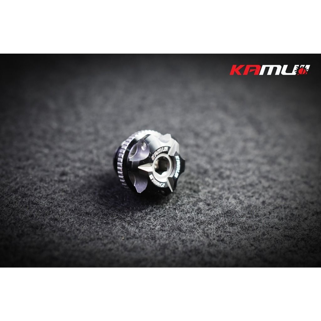 น็อตจานไฟ Honda/Zontes น็อตเพืองท้าย Yamaha Kamui 2 Tone (0552)