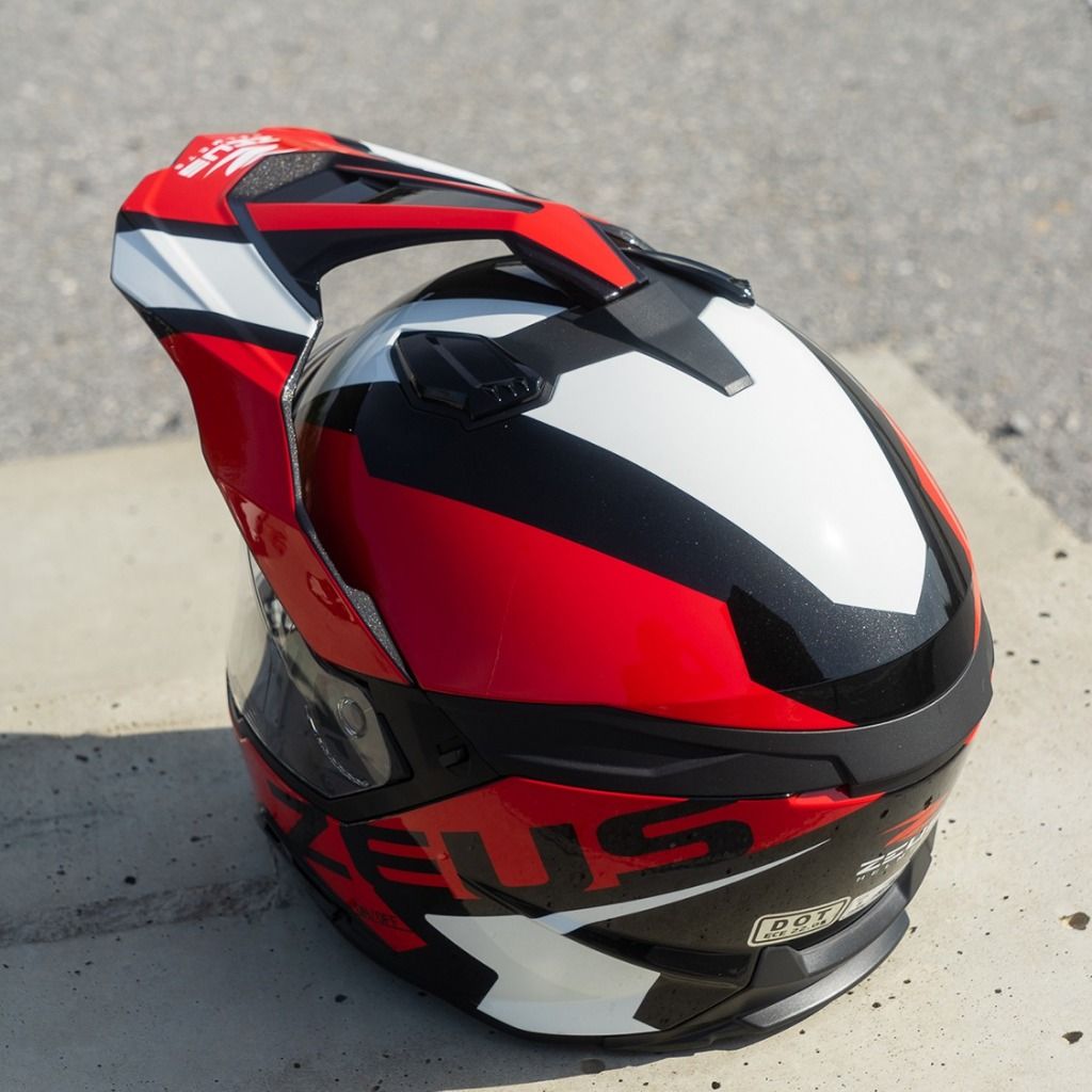 **ZEUS HELMET ZS-913 มาเพิ่ม มีสีให้เลือกหลายลาย (Z005)