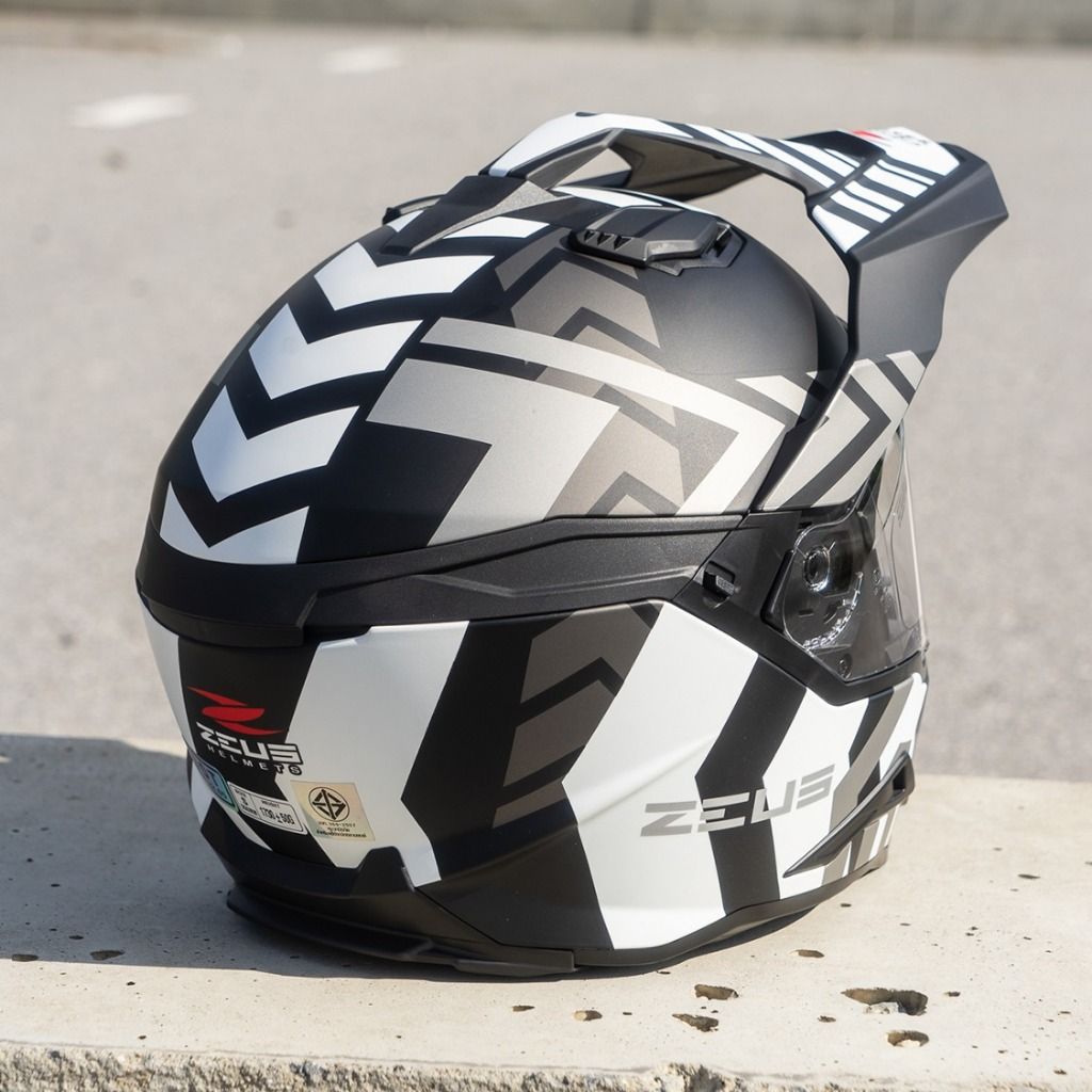 **ZEUS HELMET ZS-913 มาเพิ่ม มีสีให้เลือกหลายลาย (Z005)
