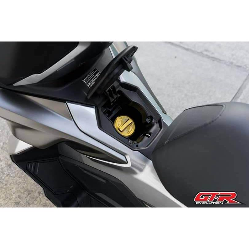 ครอบฝาถังน้ำมัน ใส่รุ่น ADV150/ AEROX155/ FORZA300 /ZOOMER-X  งานGTRS